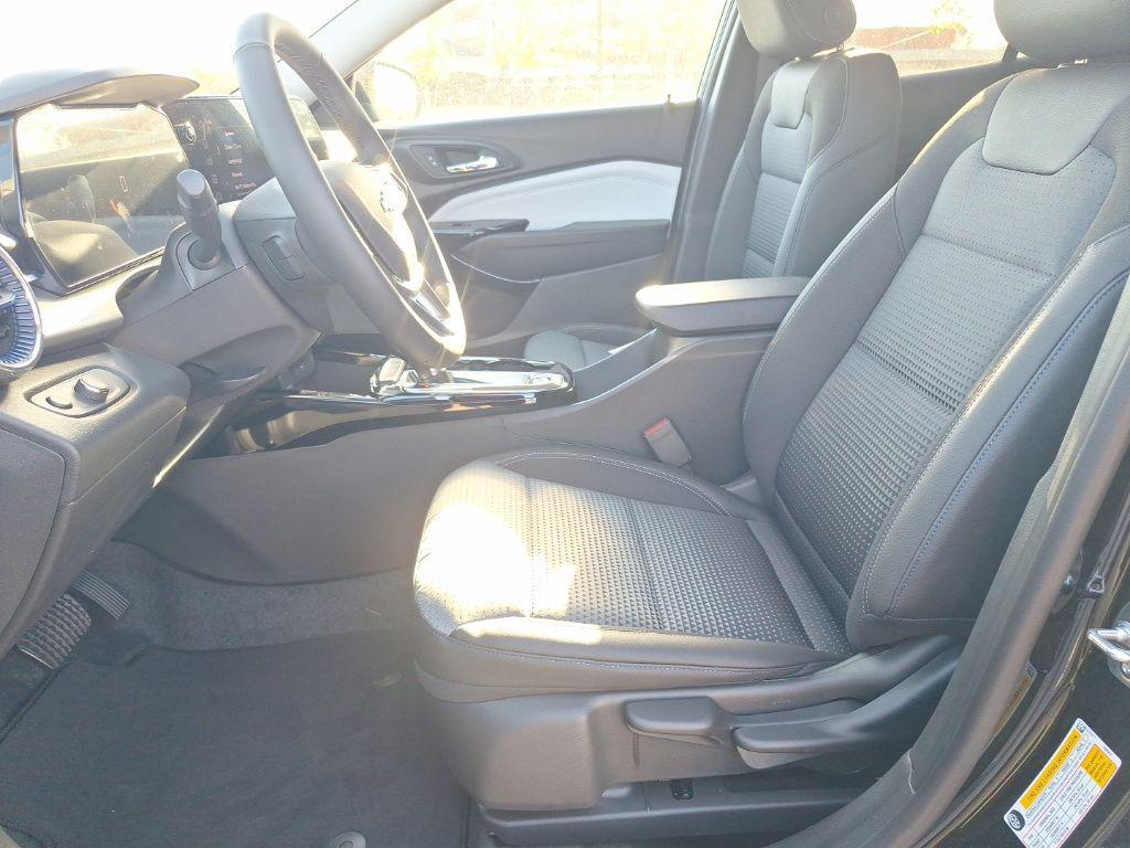 new 2026 Chevrolet Trax car, priced at $26,185