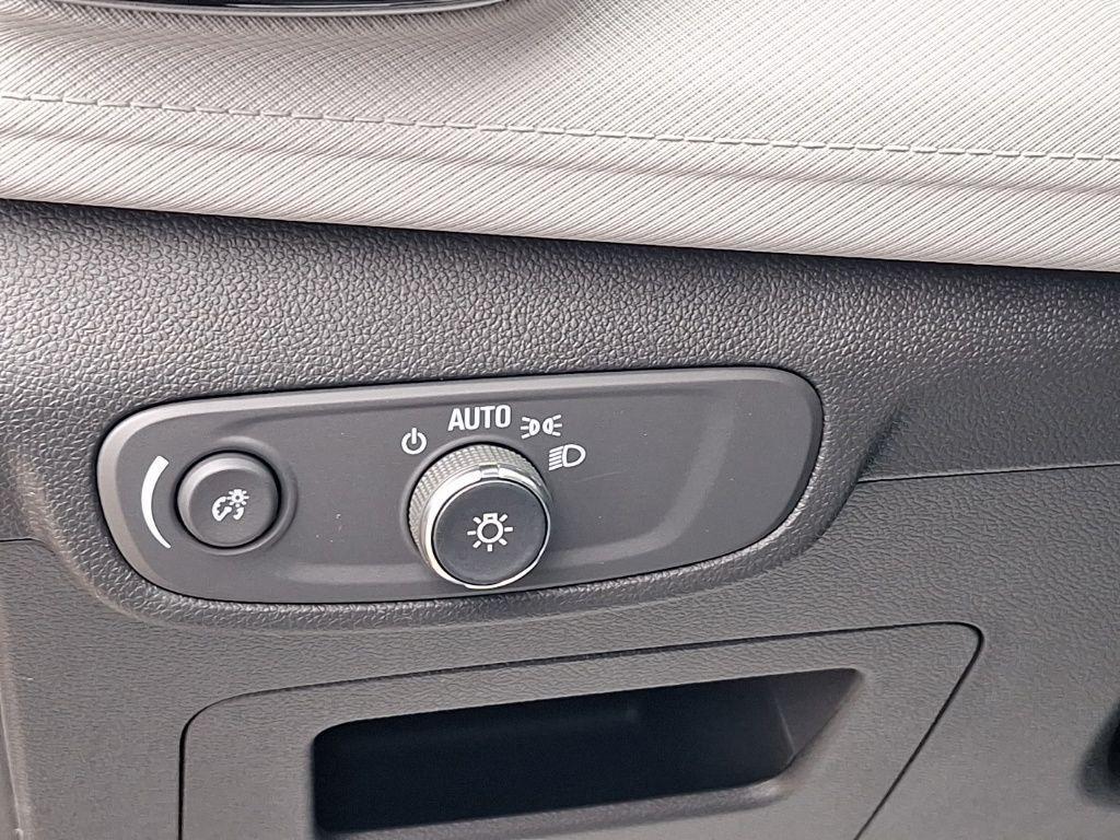 new 2026 Chevrolet TrailBlazer car, priced at $28,214