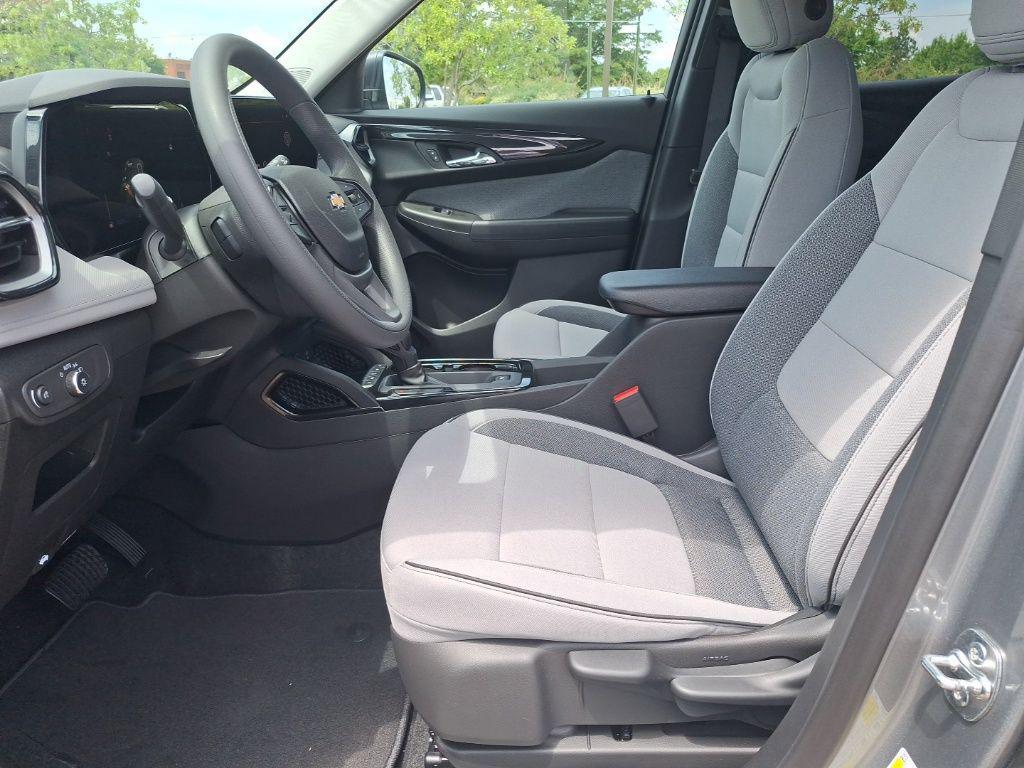 new 2026 Chevrolet TrailBlazer car, priced at $24,000