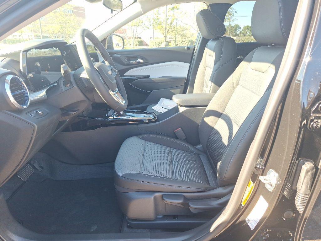 new 2026 Chevrolet Trax car, priced at $27,080