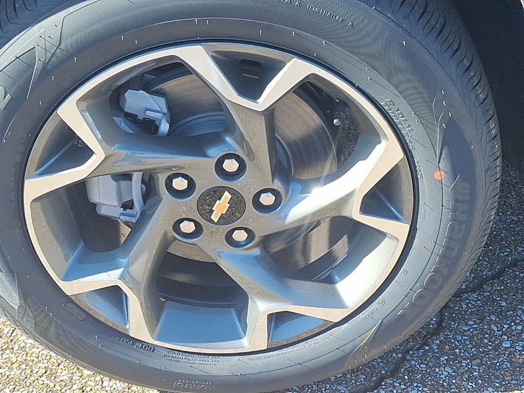 new 2026 Chevrolet Trax car, priced at $27,080