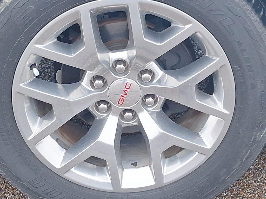 used 2018 GMC Sierra 1500 car, priced at $25,600