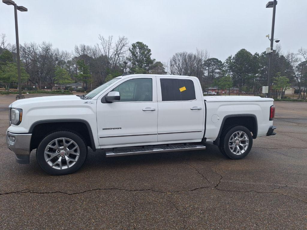used 2018 GMC Sierra 1500 car, priced at $25,600