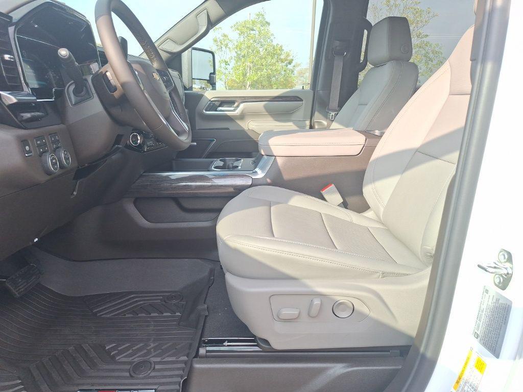 new 2026 Chevrolet Silverado 2500 car, priced at $81,510