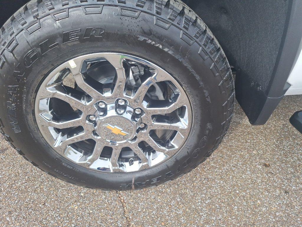 new 2026 Chevrolet Silverado 2500 car, priced at $81,510