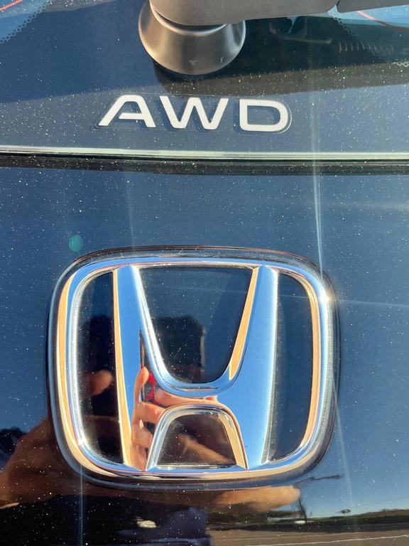 used 2025 Honda HR-V car, priced at $17,999