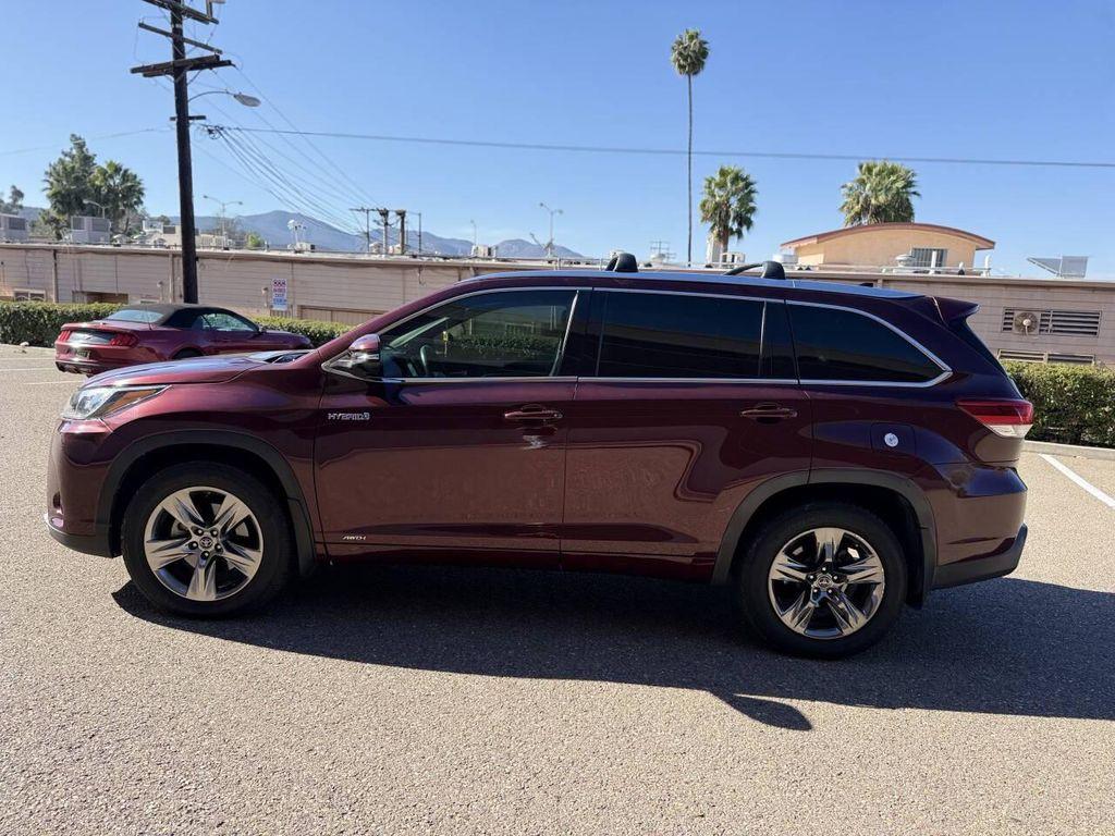 used 2017 Toyota Highlander Hybrid car, priced at $20,999
