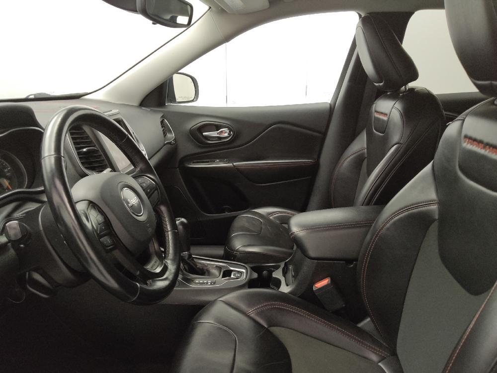 used 2021 Jeep Cherokee car, priced at $19,295
