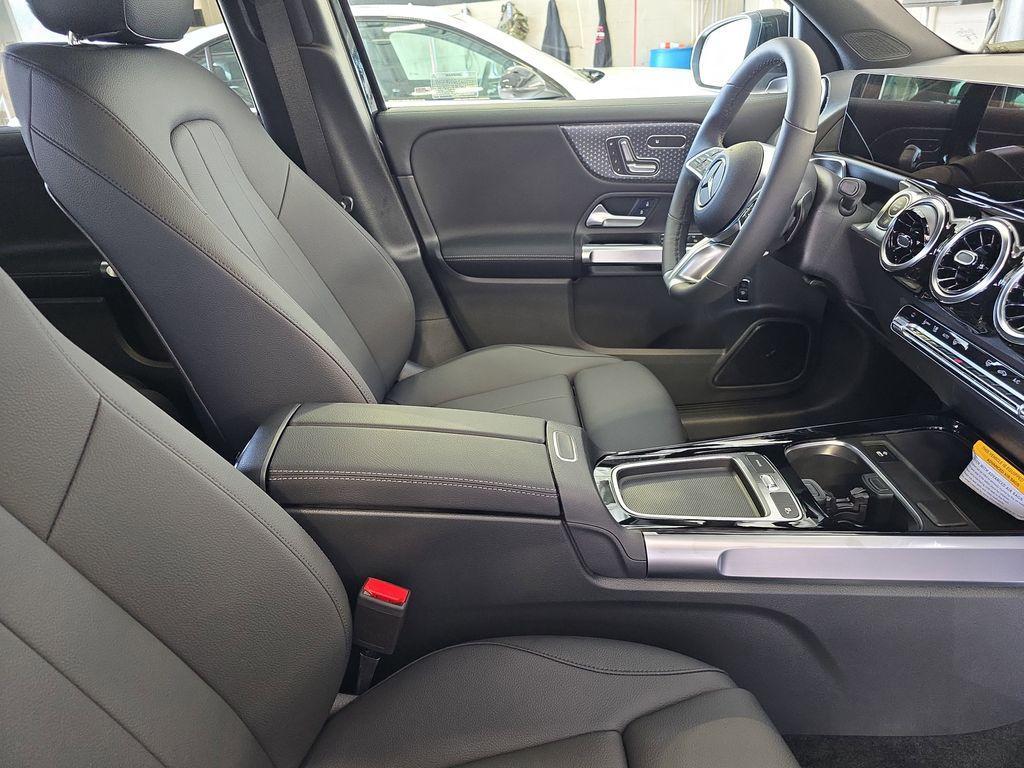 new 2026 Mercedes-Benz GLB 250 car, priced at $50,110