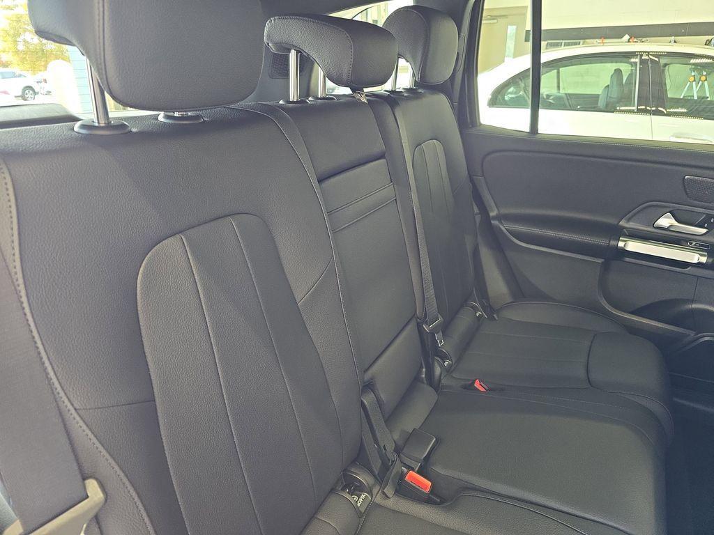 new 2026 Mercedes-Benz GLB 250 car, priced at $50,110