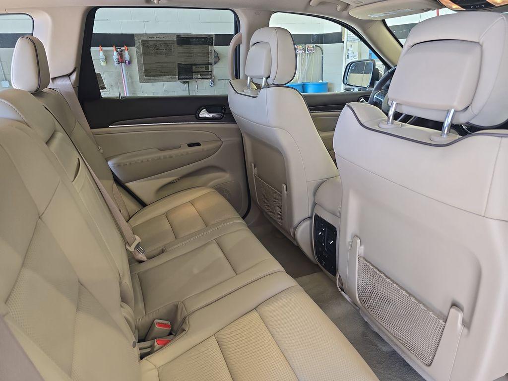 used 2021 Jeep Grand Cherokee car, priced at $29,500