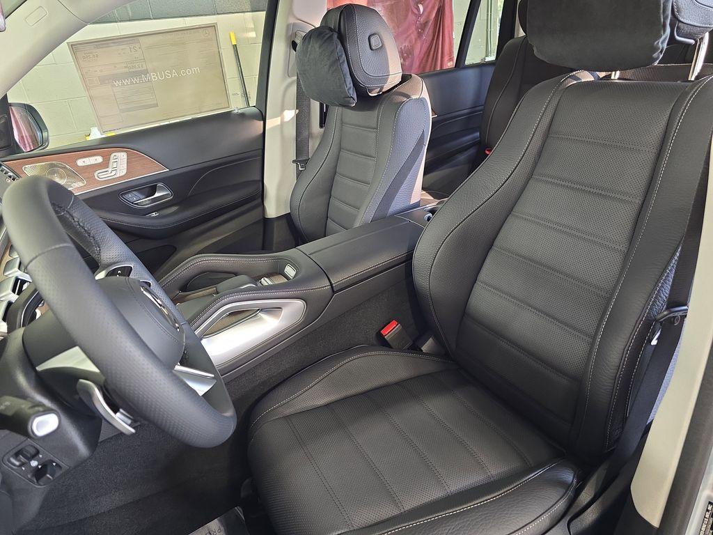 new 2026 Mercedes-Benz GLS 450 car, priced at $103,250