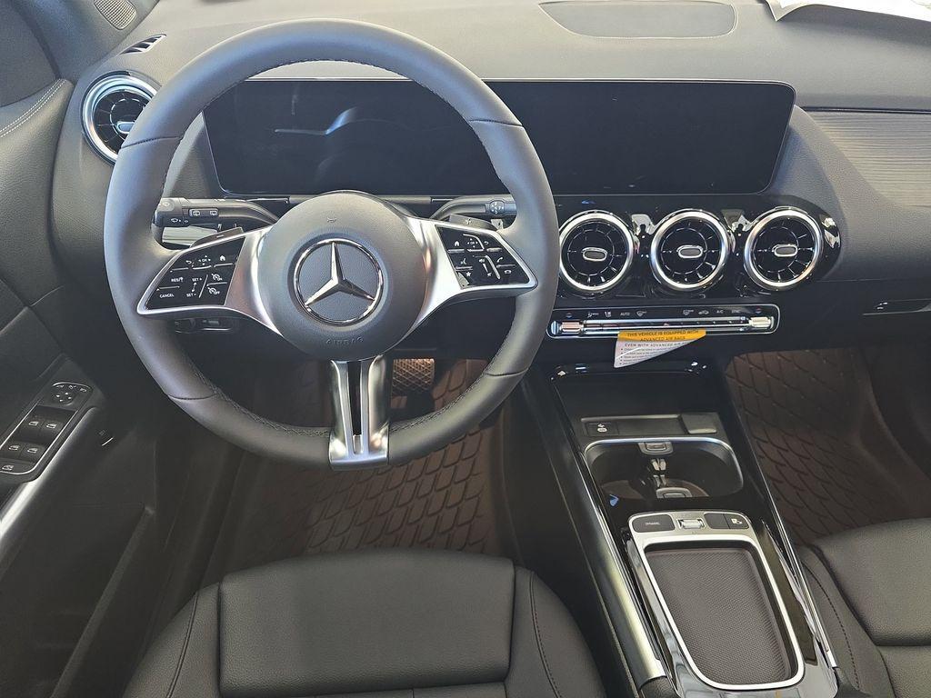 new 2026 Mercedes-Benz GLA 250 car, priced at $46,595