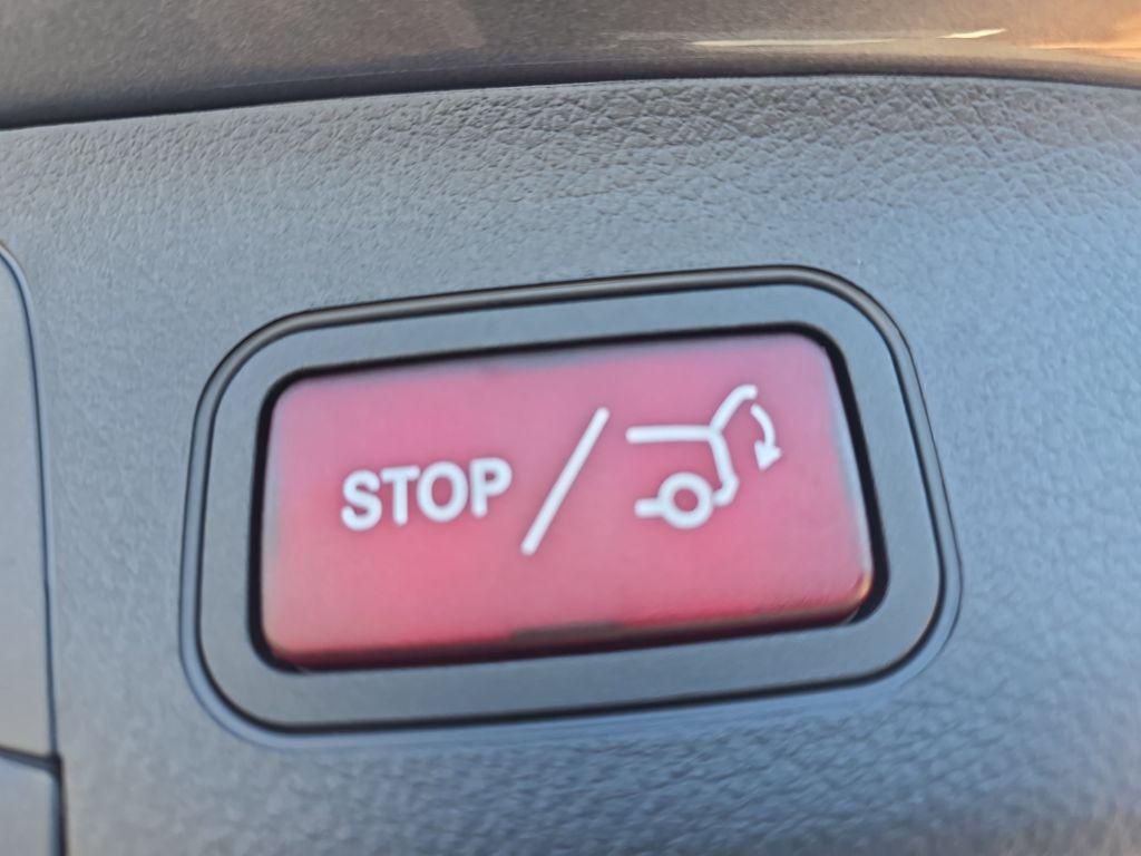 new 2026 Mercedes-Benz GLA 250 car, priced at $46,595