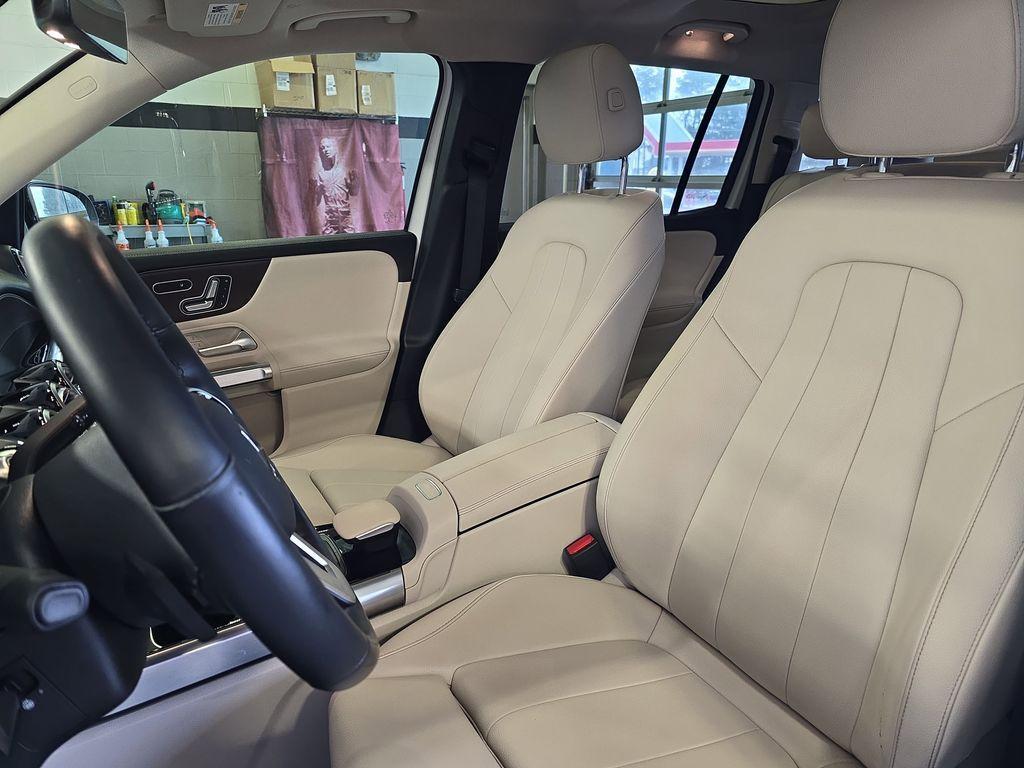 used 2021 Mercedes-Benz GLB 250 car, priced at $21,545