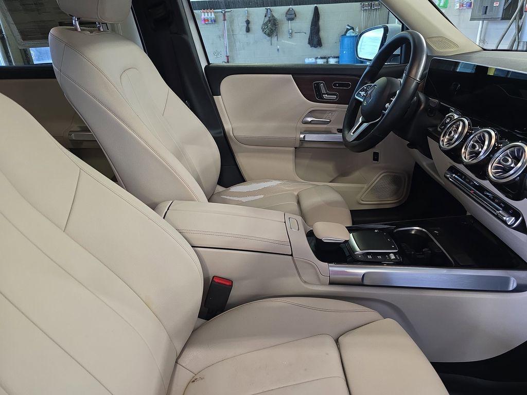 used 2021 Mercedes-Benz GLB 250 car, priced at $21,545