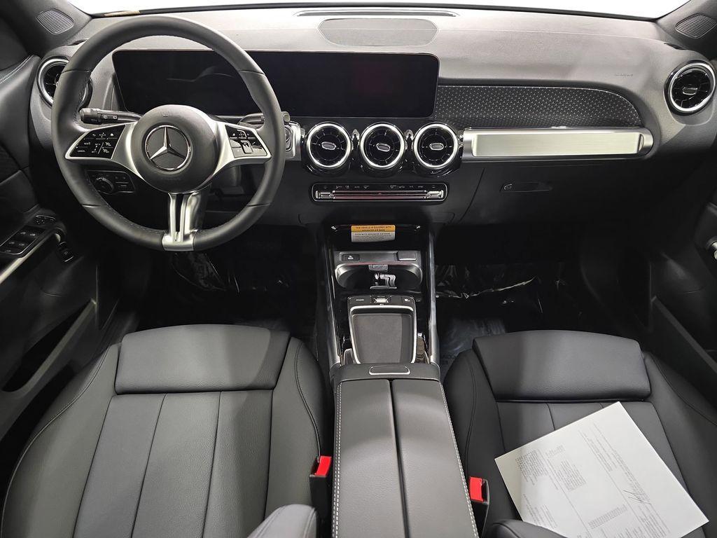 new 2026 Mercedes-Benz GLB 250 car, priced at $48,185