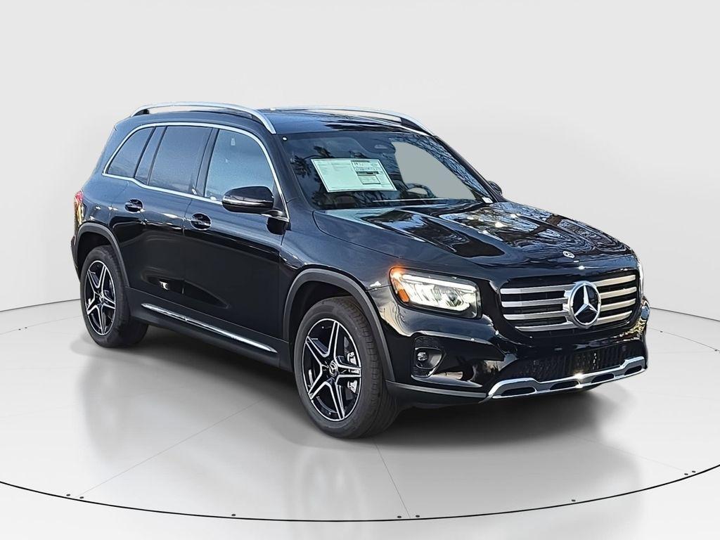 new 2026 Mercedes-Benz GLB 250 car, priced at $48,185