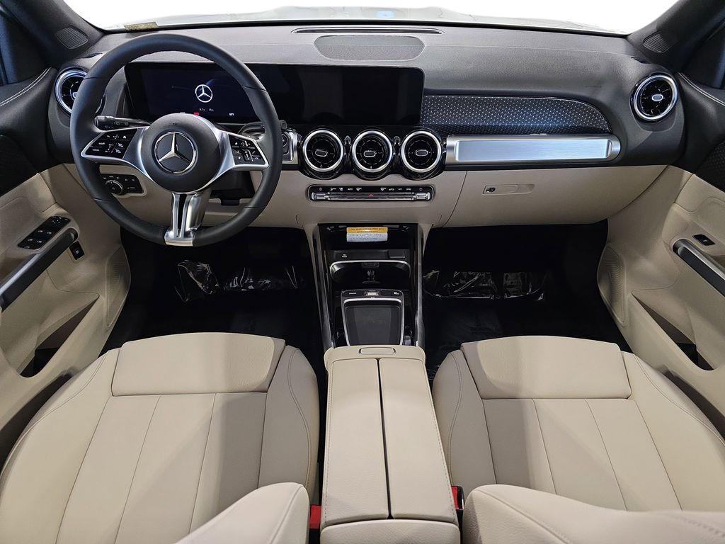 new 2026 Mercedes-Benz GLB 250 car, priced at $48,317