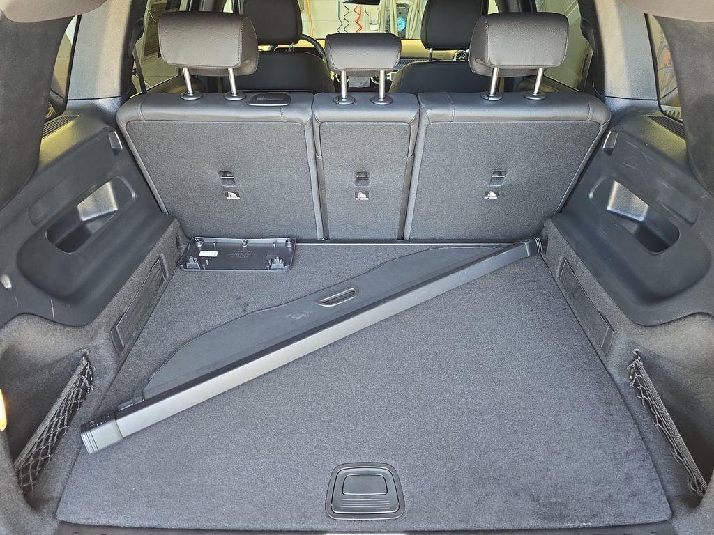 used 2025 Mercedes-Benz GLB 250 car, priced at $39,900