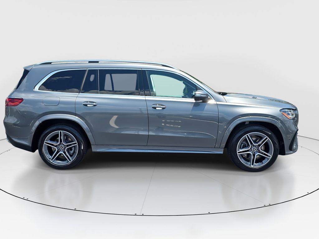 new 2025 Mercedes-Benz GLS 450 car, priced at $94,185