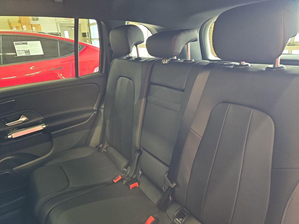 new 2026 Mercedes-Benz GLB 250 car, priced at $51,245