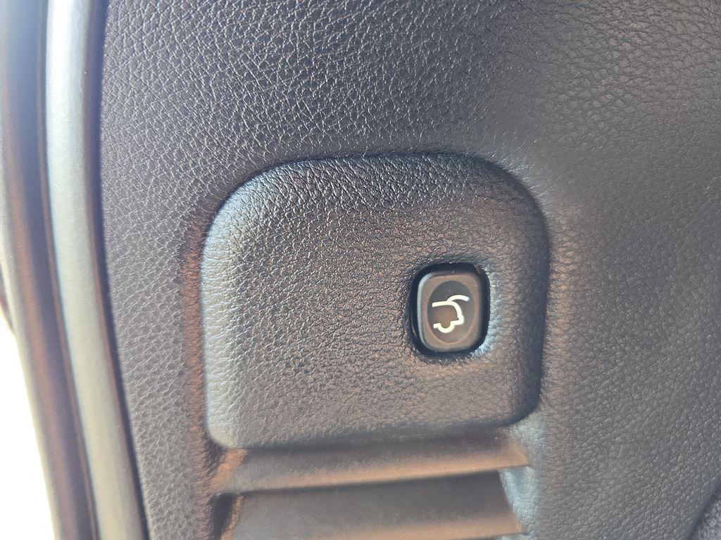 used 2020 Jeep Grand Cherokee car, priced at $22,600