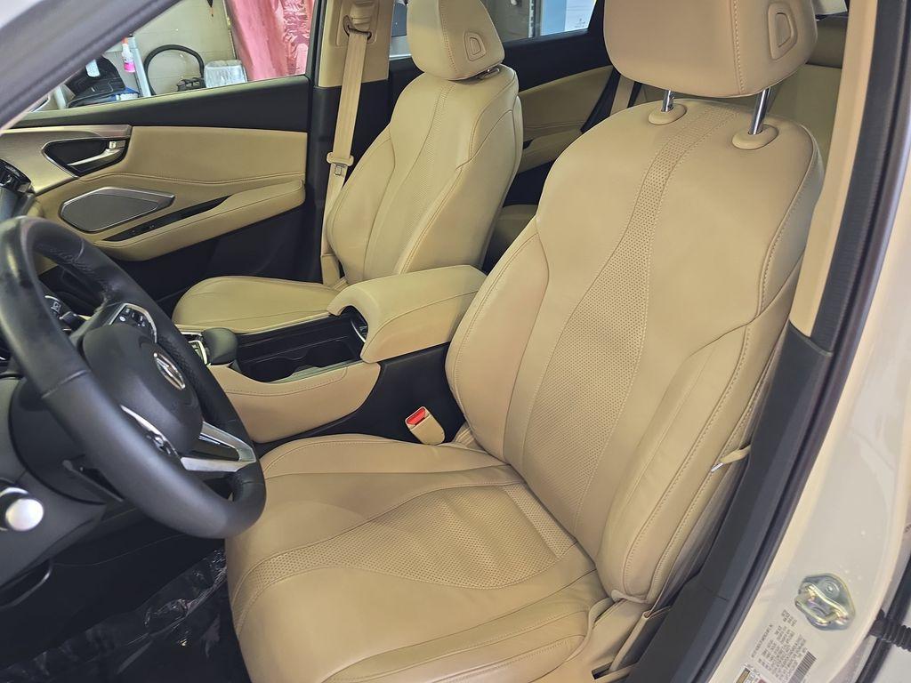 used 2020 Acura RDX car, priced at $27,000