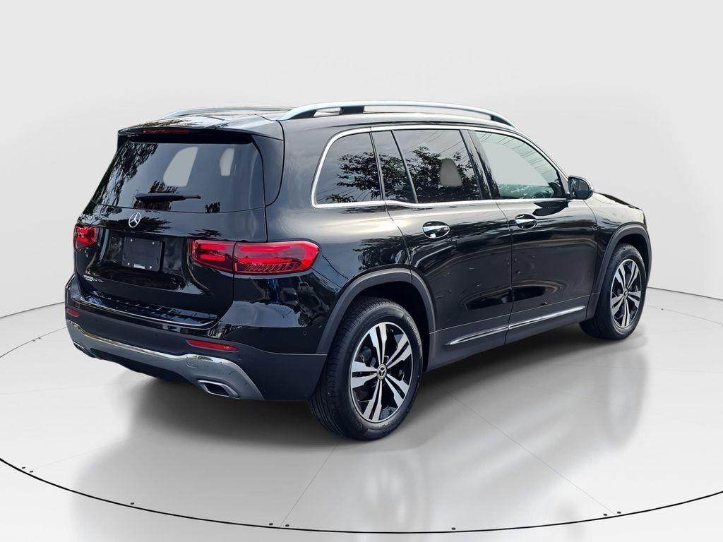 used 2025 Mercedes-Benz GLB 250 car, priced at $39,700