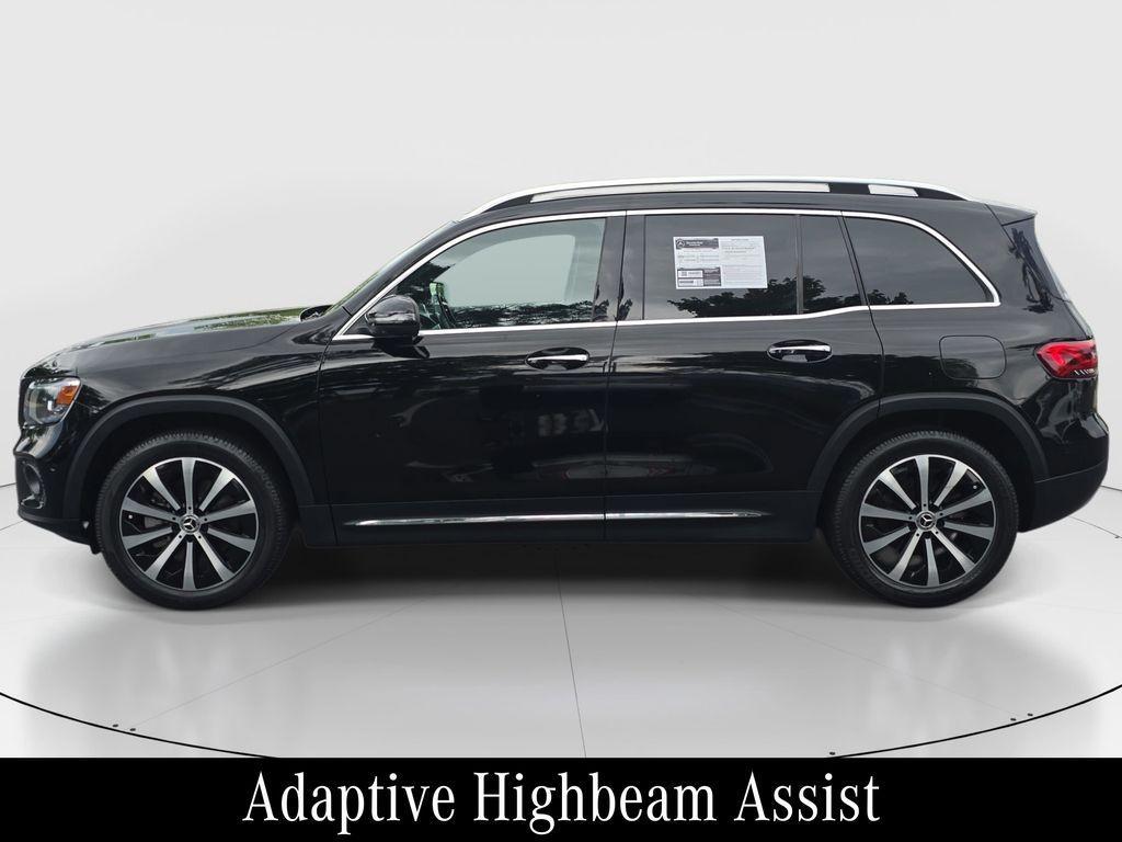 used 2022 Mercedes-Benz GLB 250 car, priced at $24,037