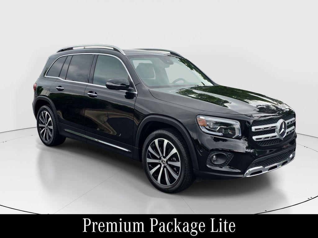 used 2022 Mercedes-Benz GLB 250 car, priced at $24,037