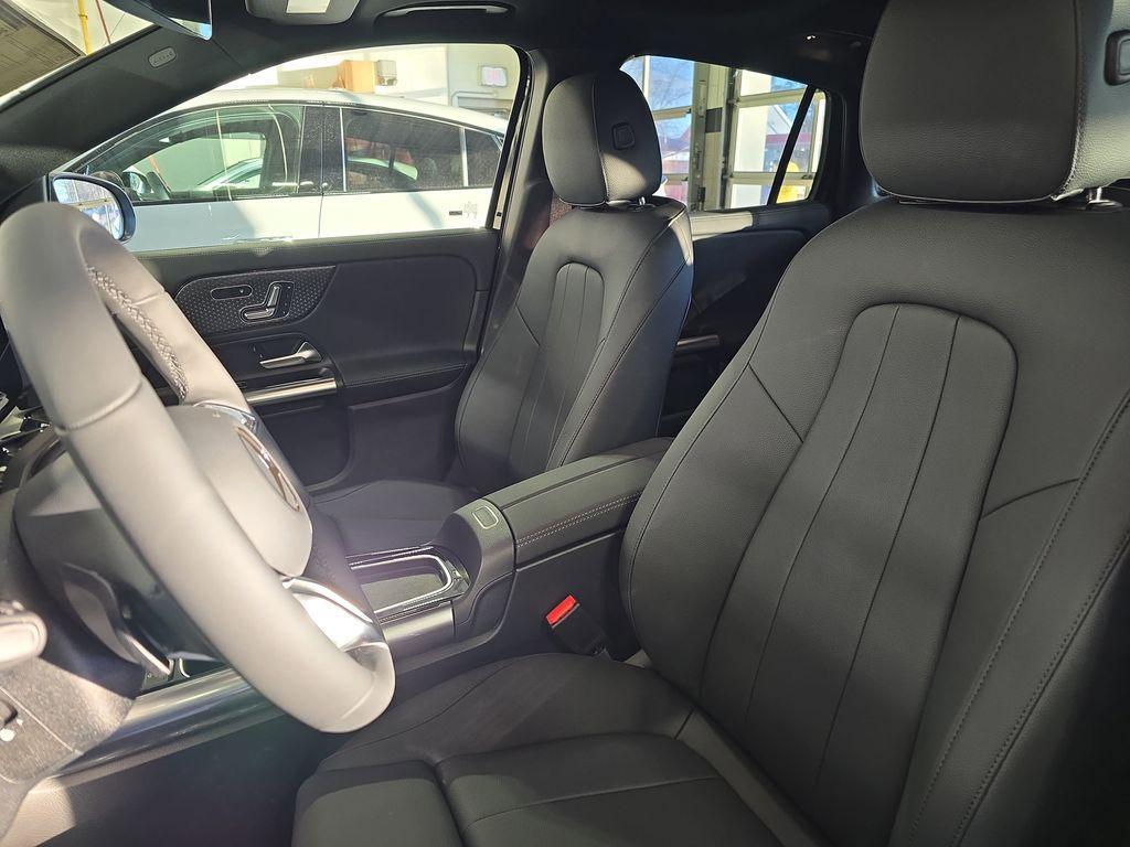 new 2026 Mercedes-Benz GLA 250 car, priced at $47,770