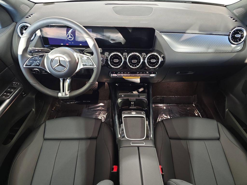 new 2026 Mercedes-Benz GLA 250 car, priced at $47,770