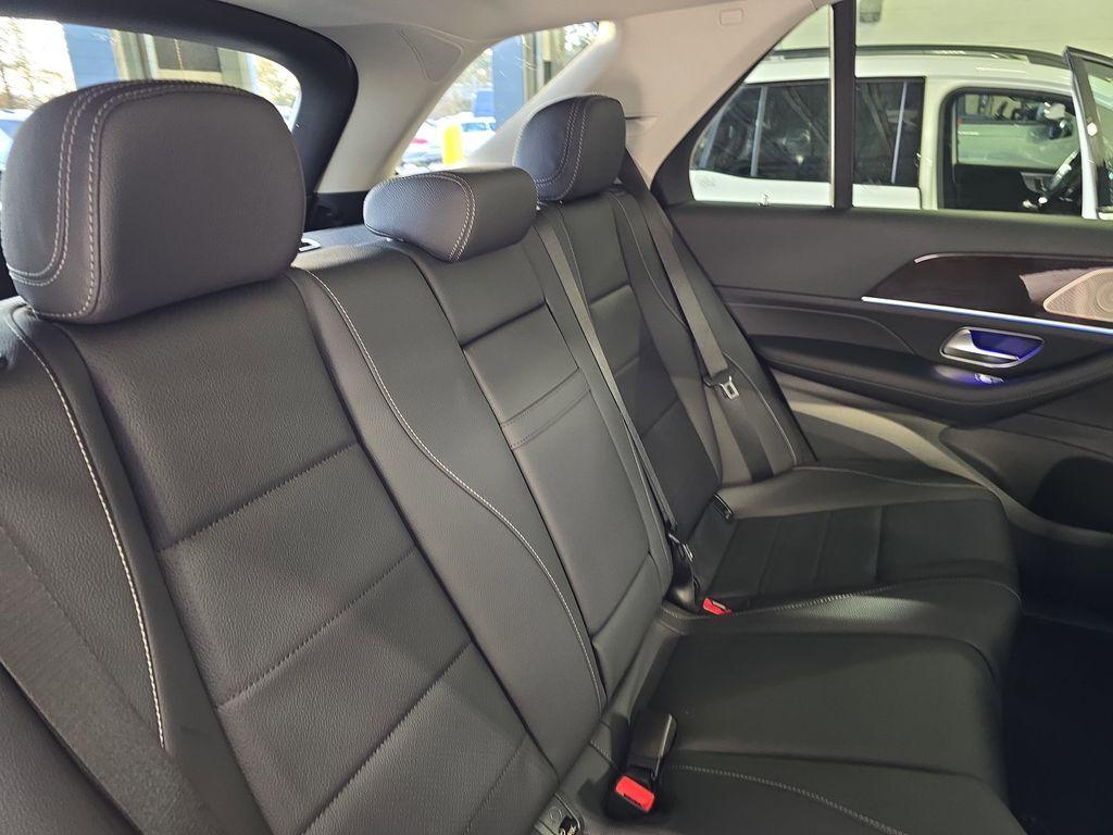 new 2026 Mercedes-Benz GLE 350 car, priced at $75,950