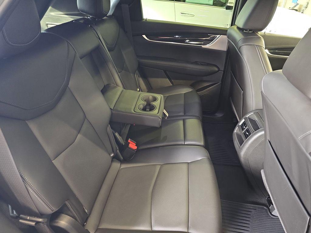 used 2022 Cadillac XT5 car, priced at $24,000