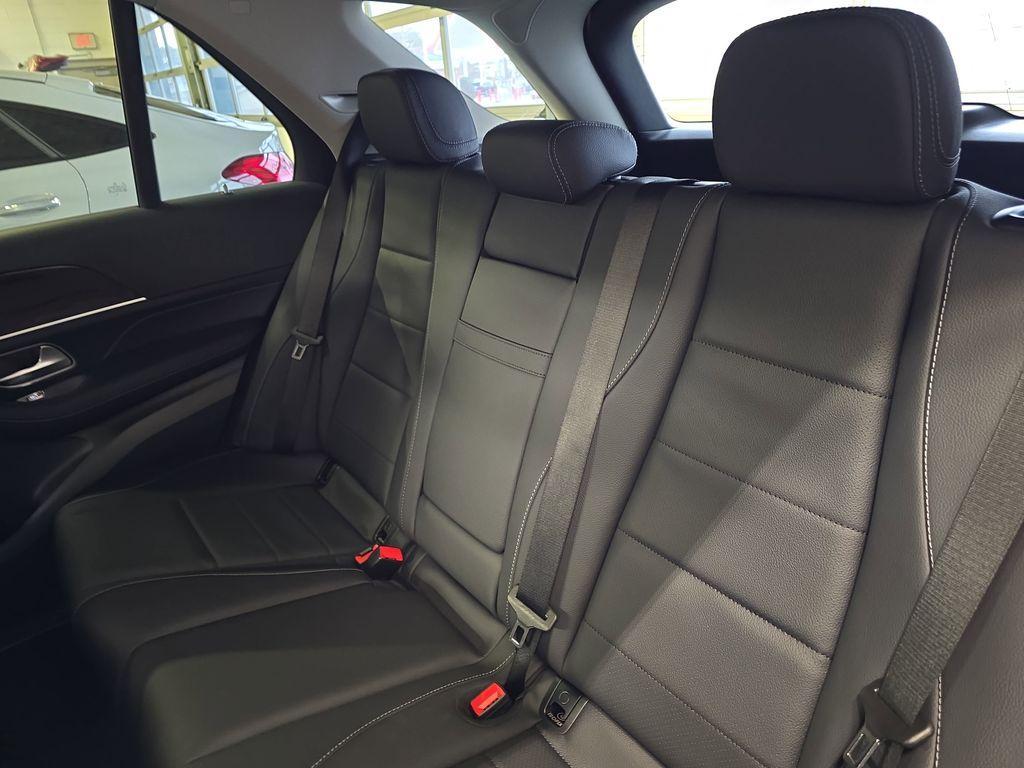 new 2026 Mercedes-Benz GLE 350 car, priced at $75,835