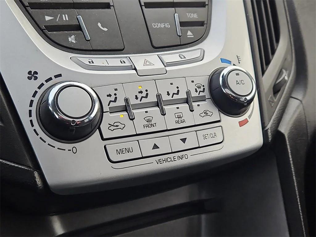 used 2015 Chevrolet Equinox car, priced at $10,887