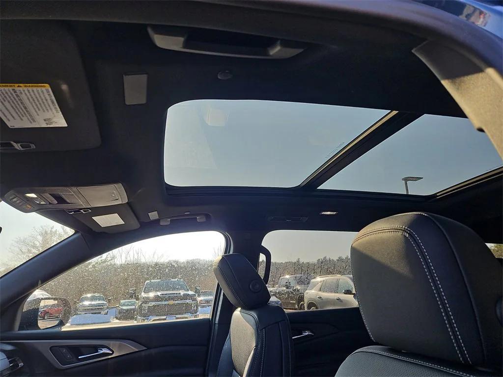 new 2026 Chevrolet Traverse car, priced at $47,445