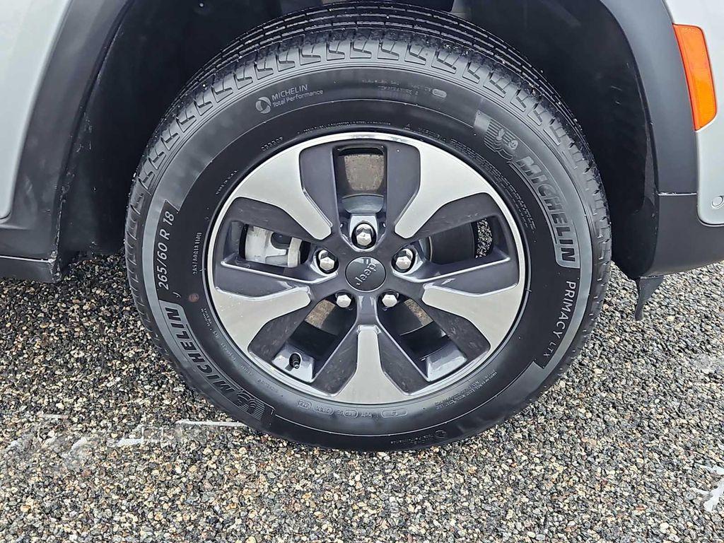 used 2024 Jeep Grand Cherokee 4xe car, priced at $28,987