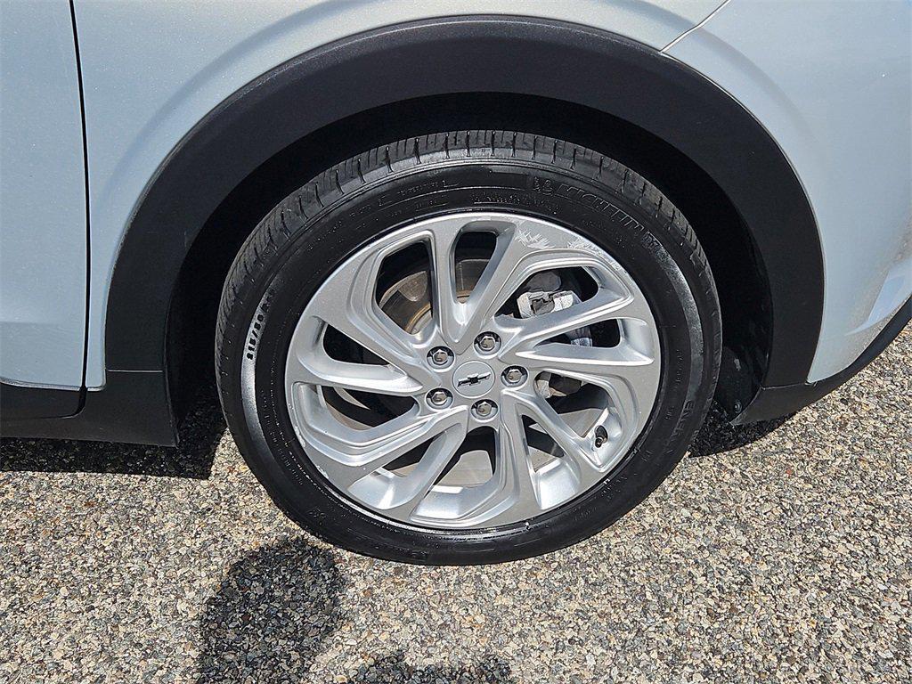 used 2023 Chevrolet Bolt EUV car, priced at $17,364