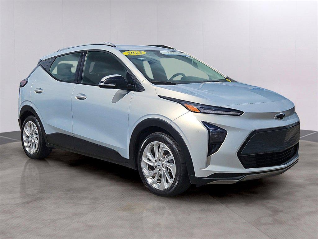 used 2023 Chevrolet Bolt EUV car, priced at $17,364