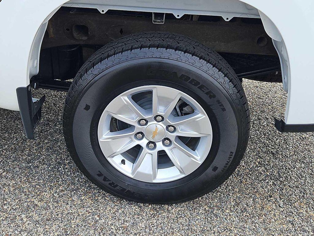 used 2025 Chevrolet Silverado 1500 car, priced at $42,995