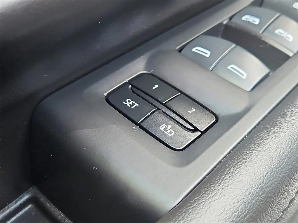 used 2024 Chevrolet Tahoe car, priced at $49,887