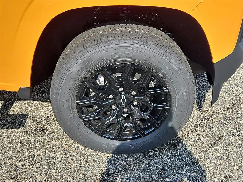 new 2026 Chevrolet Colorado car, priced at $40,370