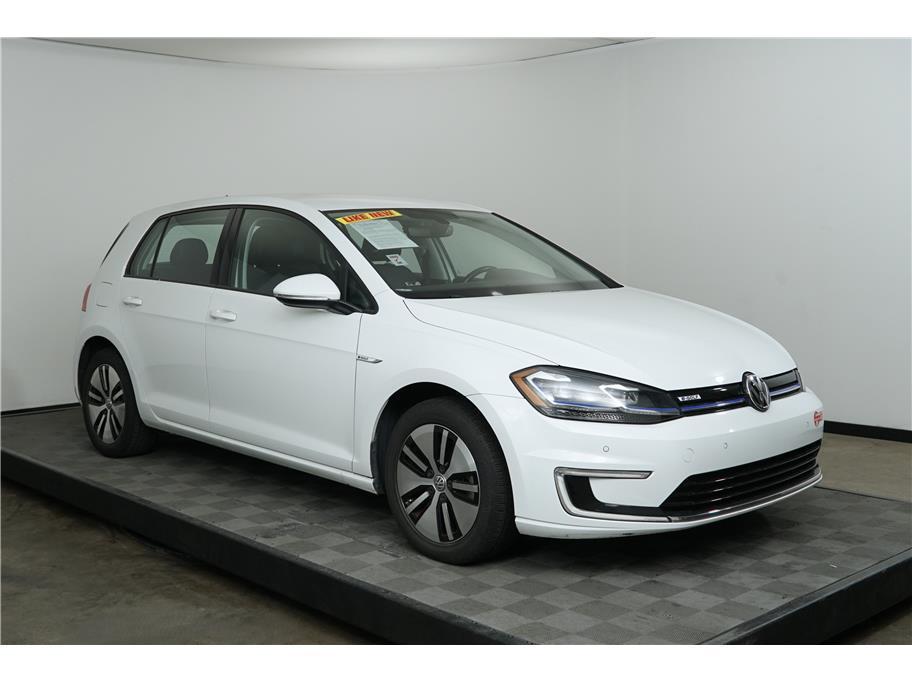 used 2017 Volkswagen e-Golf car, priced at $13,999