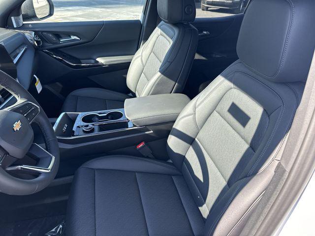 new 2026 Chevrolet Equinox car, priced at $32,800