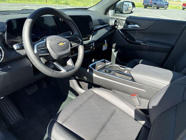 new 2026 Chevrolet Equinox car, priced at $32,800