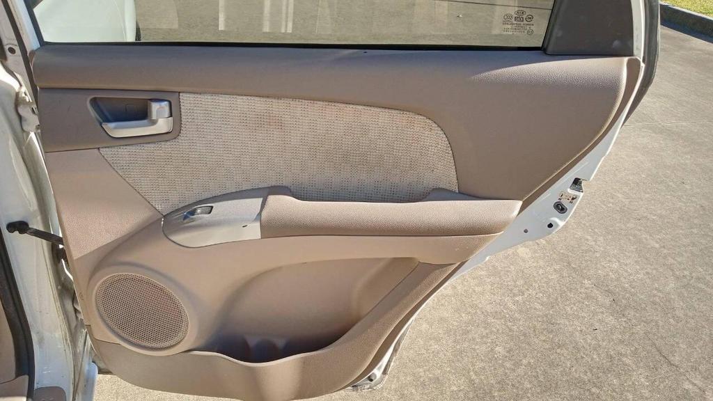 used 2008 Kia Sportage car, priced at $4,900