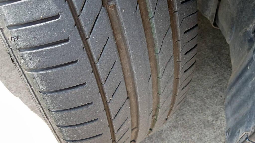 used 2006 Mercedes-Benz CLK-Class car, priced at $9,500