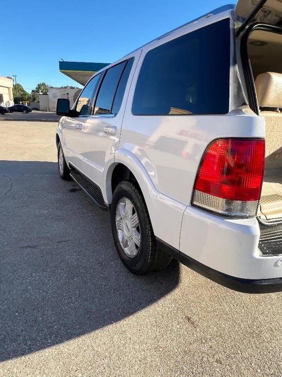 used 2005 Lincoln Aviator car, priced at $5,000